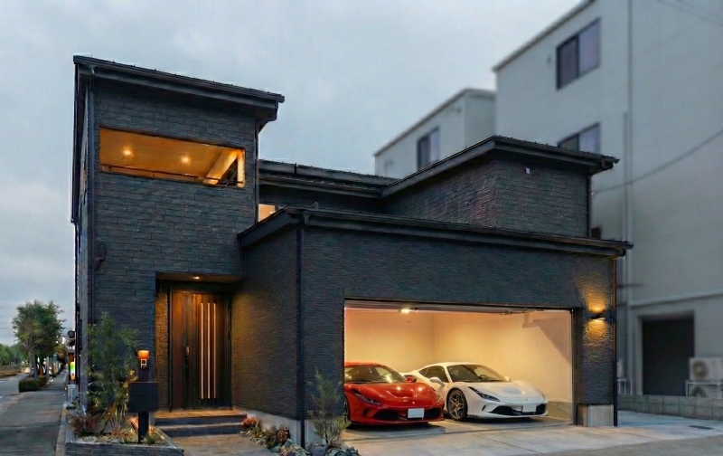 愛車と家族の夢を叶える、超大型3世帯ガレージハウス