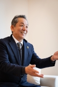 河野 洋三