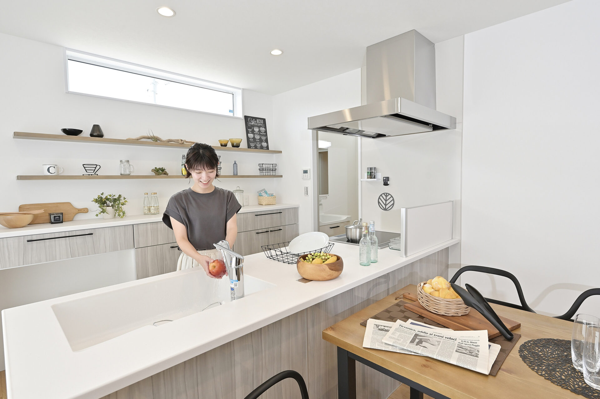 シンプルな暮らしが一番、アパートから脱出するエネルギーゼロ設計住宅